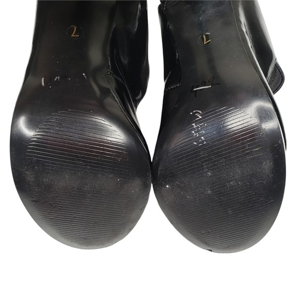 Carlos Santana | Angelic Black Patent Leather Peep Toe Mary Jane Stilettos 7 - Picture 10 of 13